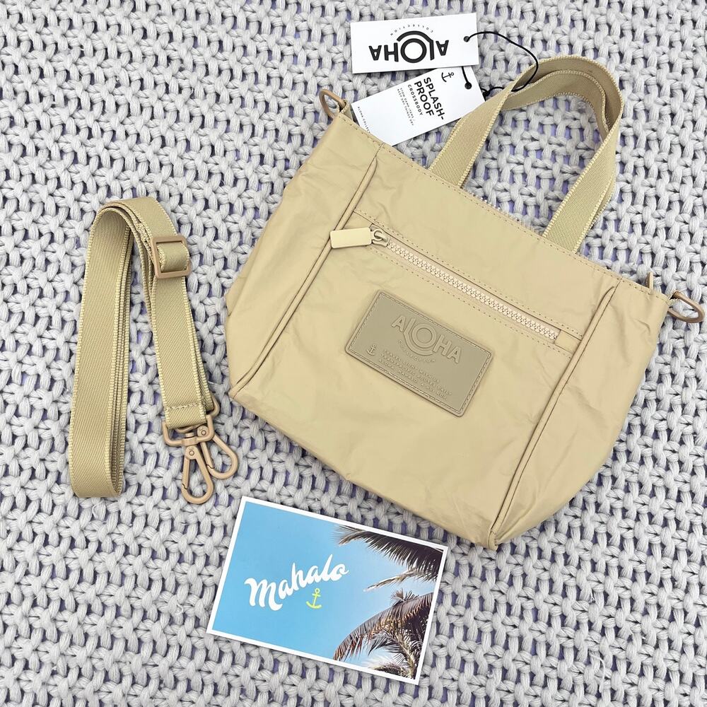 Aloha collection• Monochrome Crossbody bag DUNE